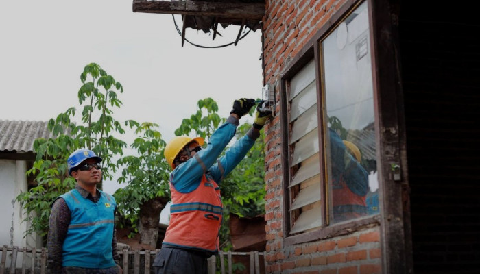20.007 Pelanggan PLN Jawa Timur Tambah Daya Listrik, Total Kenaikan Capai 22 Juta VA