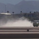 Pesawat Frontier Airlines Tabrak Pejalan Kaki di Landasan Denver, 12 Penumpang Cedera