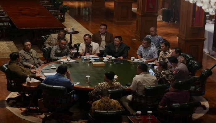 Prabowo Gelar Ratas di Hambalang Sabtu (2/5), Bahas Hankam hingga Pendidikan