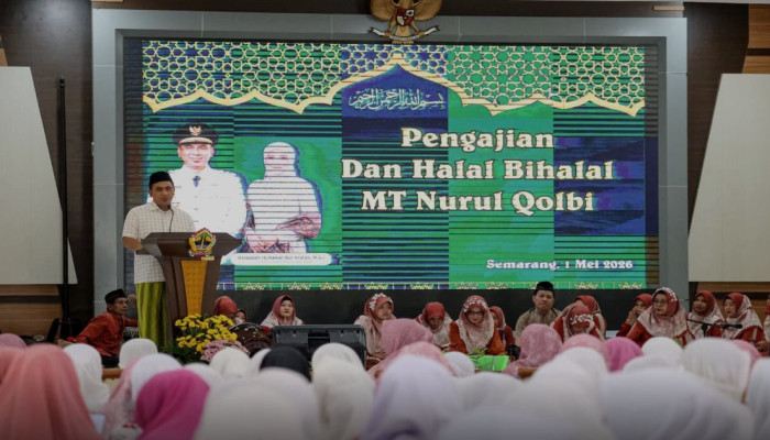Taj Yasin: Pemimpin Sejati Tak Ingin Dilayani, Wagub Jateng Cerita Soal Cuci Piring Sendiri