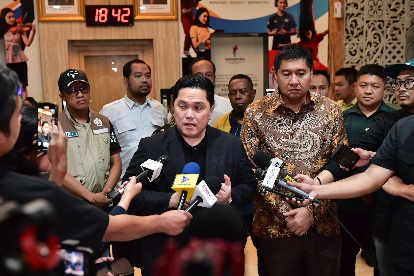 Erick Thohir dan Maruarar Sirait Bahas Piala Presiden 2026 dan Program Rumah Atlet di Kantor Kemenpora