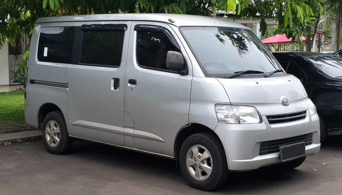 Gran Max Bekas Diburu Pembeli, Varian Blind Van Langka di WTC Mangga Dua