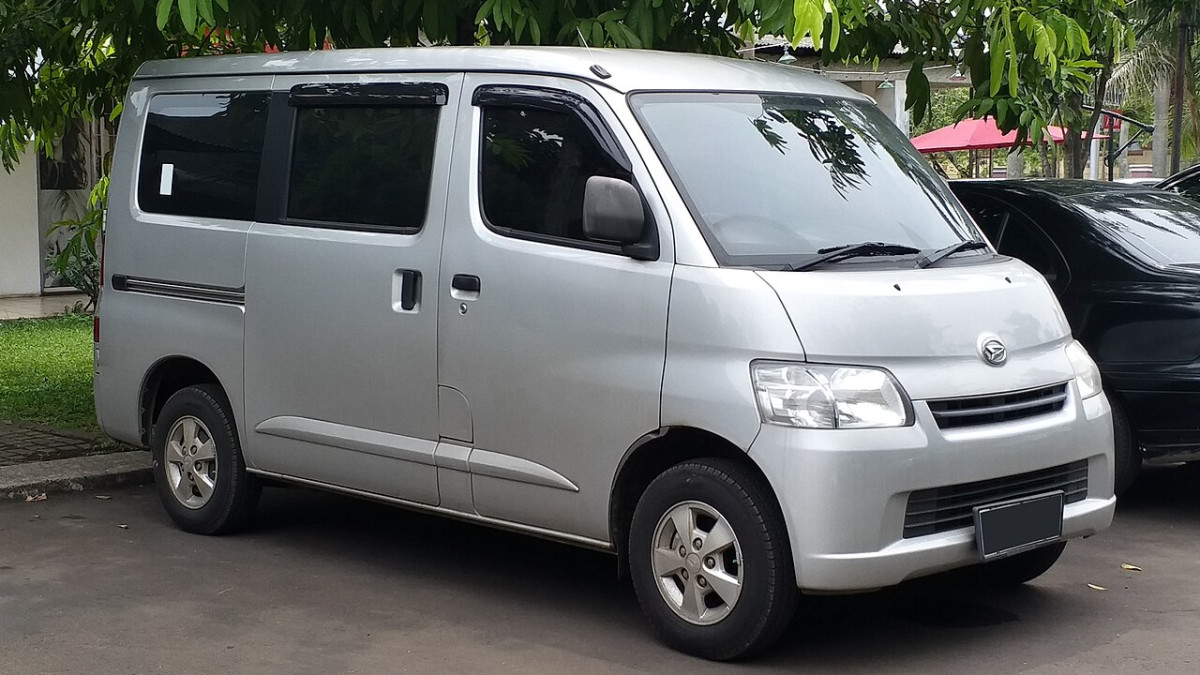 Gran Max Bekas Diburu Pembeli, Varian Blind Van Langka di WTC Mangga Dua