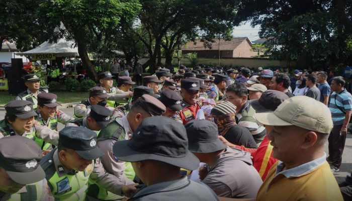 685 Personel Gabungan Gelar Simulasi Unjuk Rasa di Magelang, Persiapan Hadapi May Day