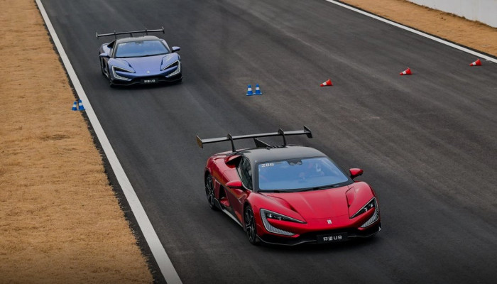 BYD Temui CEO F1 Stefano Domenicali di Shanghai, Pertimbangkan Posisi Tim hingga Pemasok Powertrain