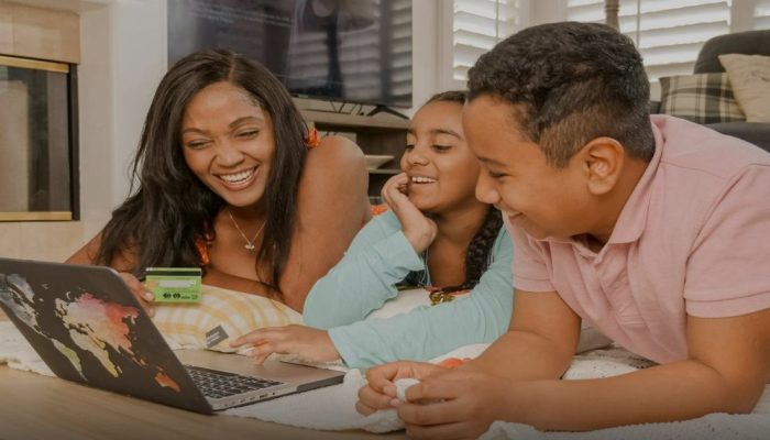 Foto Anak di Media Sosial Bisa Jadi Pintu Masuk Predator Online, KPAI Peringatkan Bahaya Sharenting