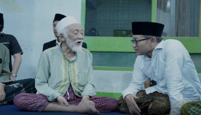 Gus Salam Sambangi Abuya Muhtadi Dimyati di Banten, Maju Calon Ketua Umum di Muktamar ke-35 NU