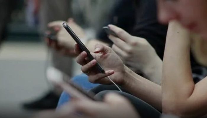 IDC: Produksi Smartphone Global Turun ke 289,7 Juta Unit pada Q1 2026