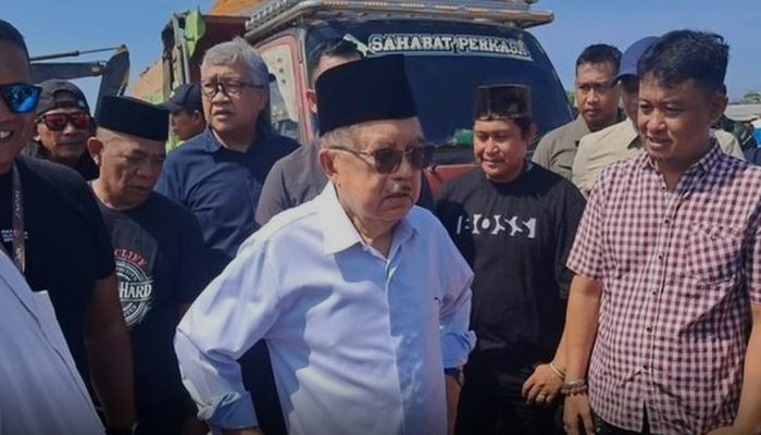 JK Bantah Tuduhan Danai Kasus Ijazah Jokowi, Ungkap Peran di Balik Karier Politik Eks Presiden