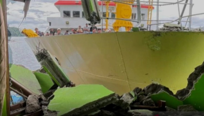KM Sabuk Nusantara 106 Tabrak Rumah Warga di Banda Neira, Pelni Siap Tanggung Biaya Perbaikan