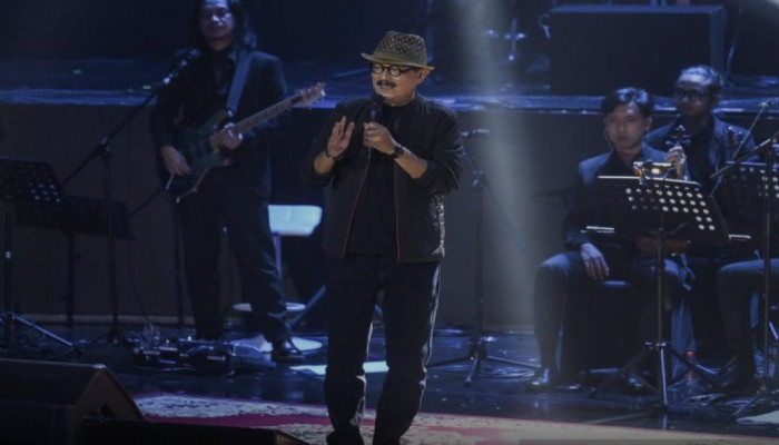 Konser Badai Pasti Berlalu di Balai Sarbini Rayakan 52 Tahun Karya Erros Djarot