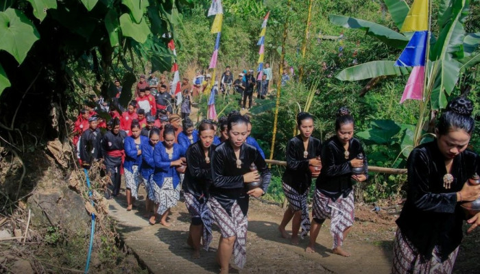 Longkangan Senepo Masuk 10 Besar KEPO, Ritual Jaga Sumber Air Belik Wonorejo di Ponorogo