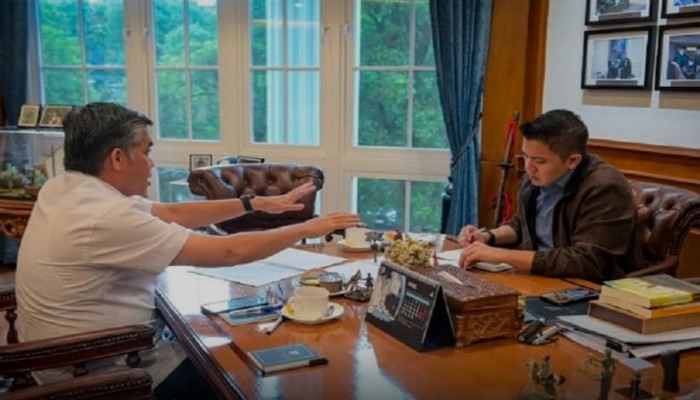 Peminat Magang Nasional Membeludak, Seskab Teddy dan Menaker Yassierli Rapat Bahas Tambah Kuota