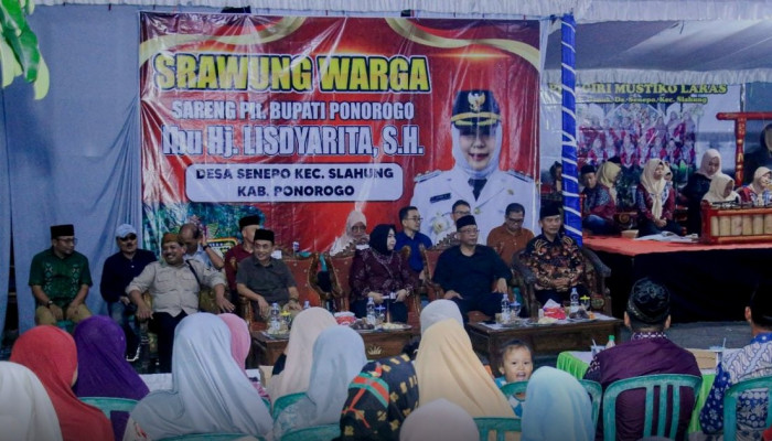 Plt Bupati Ponorogo Lisdyarita Bawa Rombongan Kepala Dinas Bermalam di Desa Senepo, Warga Bebas Ngomong Langsung