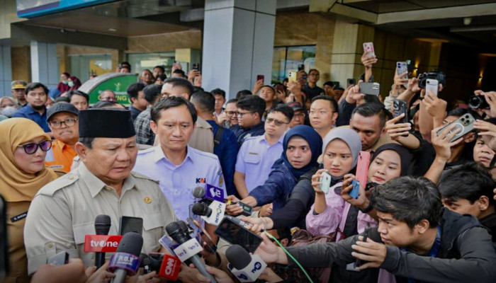 Prabowo Kunjungi Korban Kecelakaan KA Bekasi, Tuntut Investigasi dan Perintahkan Pembangunan Flyover