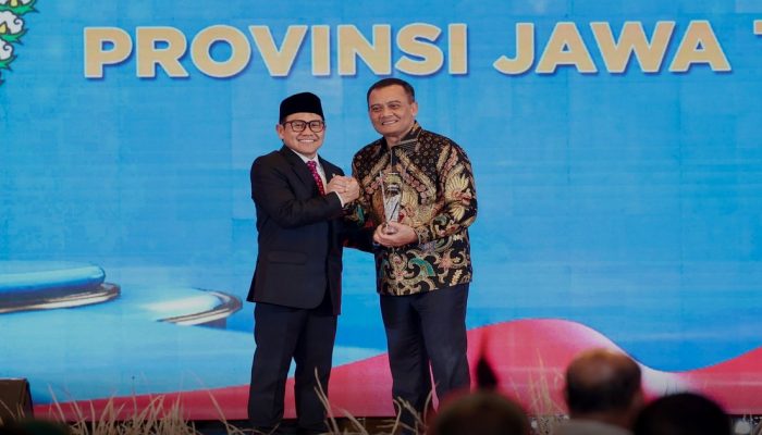 Stunting Jateng Turun ke 17,1 Persen, Ahmad Luthfi Terima National Governance Award 2026