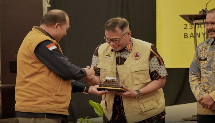 Suhu Kawah Gunung Slamet Melonjak ke 460 Derajat, Radius Bahaya Diperluas Jadi 3 Kilometer