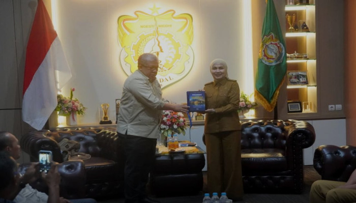 30 Ribu Rumah Tak Layak Huni di Kendal, Wamen Fahri Hamzah Usul 3.000 Unit Dibenahi Tiap Tahun