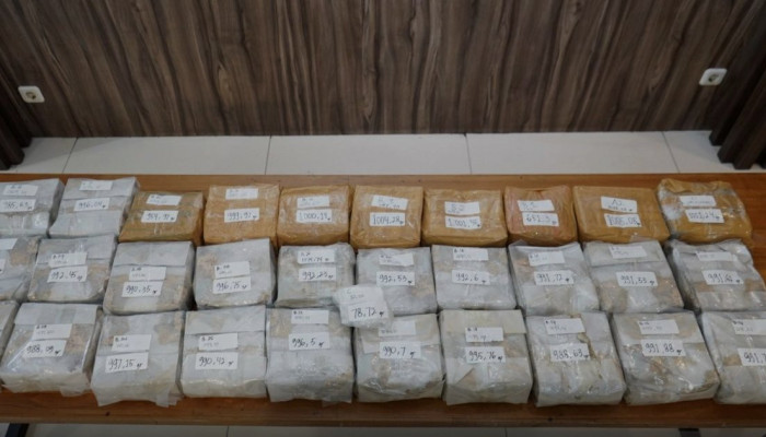 32 Kg Sabu Asal Malaysia Digagalkan Polda Metro Jaya, Satu Tersangka Ditangkap di Cilincing