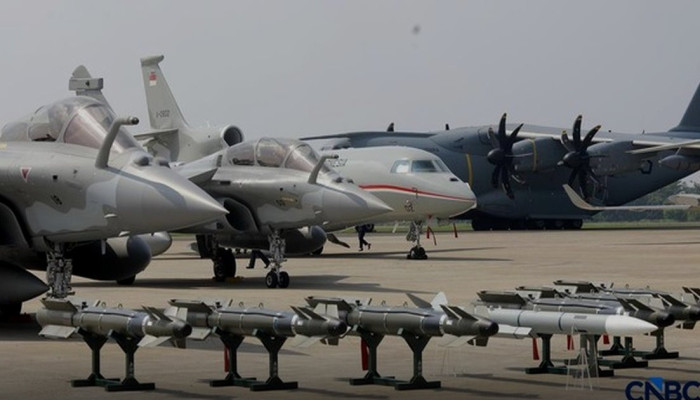 42 Jet Tempur Rafale dan Rudal Meteor Tiba di Halim, TNI AU Terima Alutsista Prancis Senin (18/5)