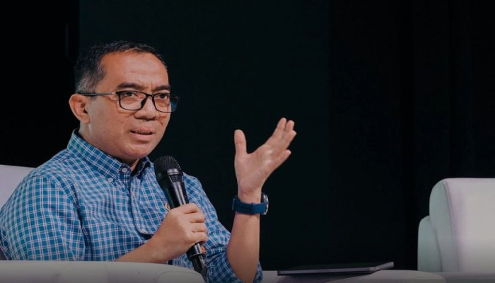 Brian Yuliarto: Guru dan Dosen Tak Tergantikan Teknologi, Perannya Justru Makin Vital