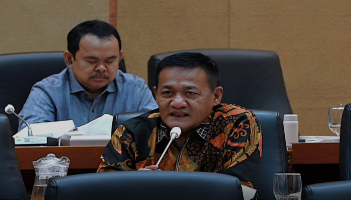 Buruh Korban Perusahaan Pailit Masih Tak Jelas Haknya, DPR Desak Revisi UU Ketenagakerjaan