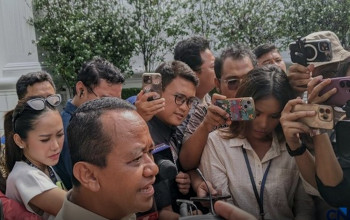 Dapat ABT Rp 14 Triliun, Kementerian ESDM Kebut Program Lisdes dan Jargas Jelang Keberangkatan Haji Bahlil
