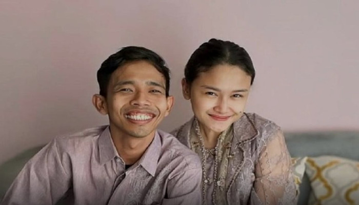 Dede Sunandar dan Karen Hertatum Resmi Pisah, Talak Tiga Sudah Dijatuhkan