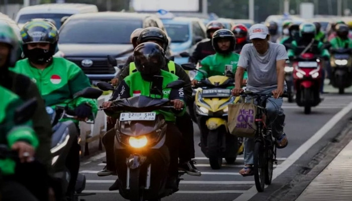 Grab dan GoTo Siap Pangkas Potongan Komisi Ojol Jadi 8% Sesuai Arahan Prabowo
