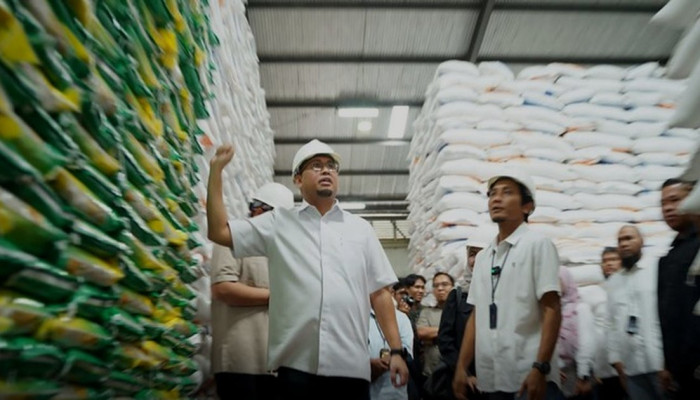 Gudang Bulog Sumbar Siap Tampung 20 Ribu Ton Beras, Stok Dipastikan Aman hingga 2027