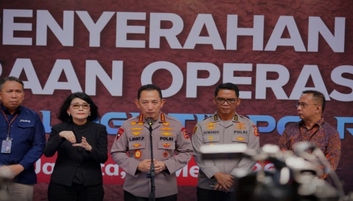 Kapolri Listyo Sigit: Personel Polri Segera Dapat Peralatan Anti-Panah, Molotov, dan Peluru
