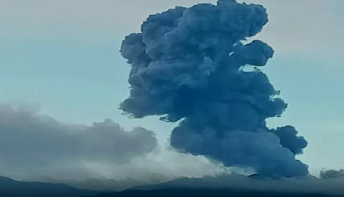 Kolom Abu Gunung Dukono Capai 3,5 Km, Kawah Malupang Warirang Dinyatakan Zona Terlarang