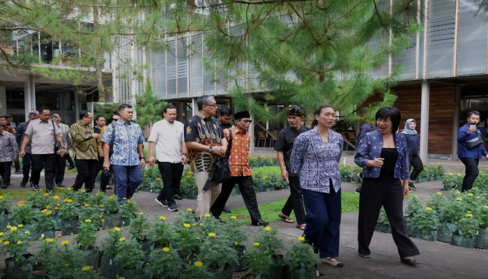 Komisi VII DPR Kunjungi Rumah Atsiri Karanganyar, Rahayu Saraswati Dorong Wisata Hilirisasi