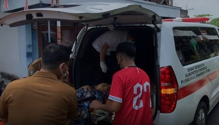 Lansia 63 Tahun Penderita Stroke Tinggal Sendirian di Ponorogo, Dinsos Langsung Rujuk ke RSUD Harjono