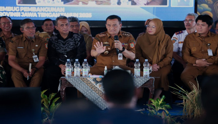 Pariwisata Jadi Mesin Ekonomi Jawa Tengah 2027, Kunjungan Wisatawan Tembus 74,4 Juta Orang