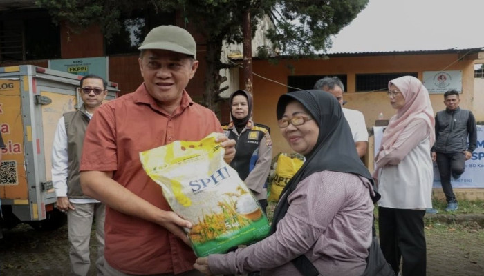 Penerima Beras Bantuan di Bandung Melonjak dari 80.000 Jadi 146.232 KPM, Wali Kota Pastikan Kualitas Terjaga