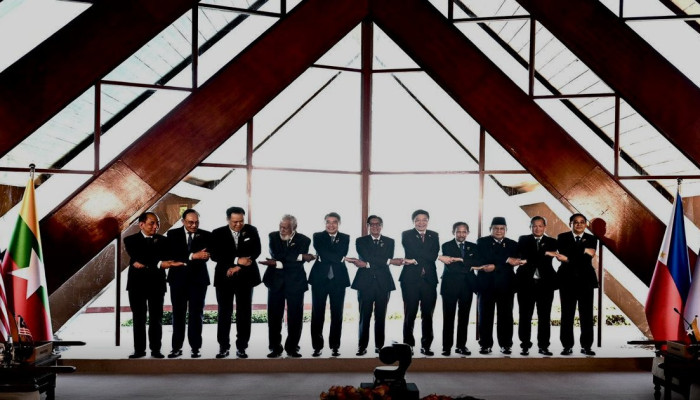 Prabowo Hadiri KTT ke-48 ASEAN di Cebu, Tegaskan Peran Indonesia di Tengah Ketidakpastian Global