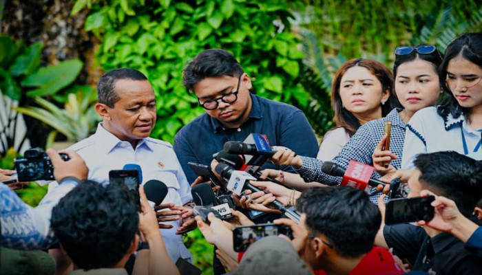Prabowo Panggil Bahlil ke Istana, Pastikan Pasokan BBM dan Evaluasi IUP