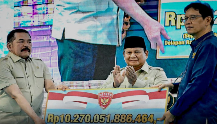 Prabowo Saksikan Pengembalian Rp10,27 Triliun dan 2,37 Juta Hektare Hutan ke Negara di Kejaksaan Agung
