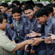 Ratusan Pelajar Jabar Bertemu Presiden Prabowo di Istana, Siswa SMAN 2 Sukatani Ngobrol Langsung lewat Telepon