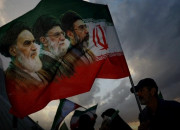 Tiga Kapal Perusak AS Diserang Iran di Selat Hormuz, Trump: Kerusakan Besar pada Penyerang