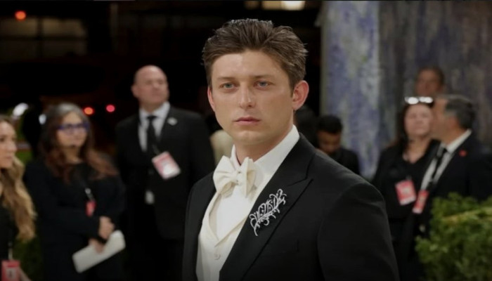 Tom Francis, Aktor 26 Tahun Bintang ‘Sunset Boulevard’, Ikut Audisi Pemeran James Bond