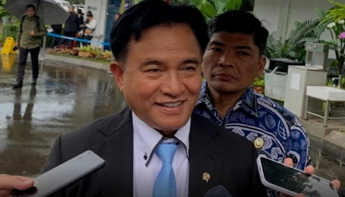 Yusril Ihza Mahendra: Tidak Ada Larangan Pemerintah untuk Pemutaran Film Pesta Babi