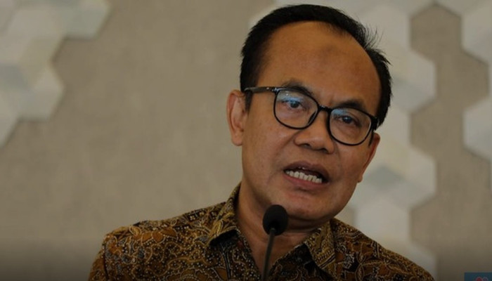 BI Rate Naik ke 5,75%, Rupiah Bertahan di Bawah Rp18.000 dan IHSG Terjaga di Atas 6.000