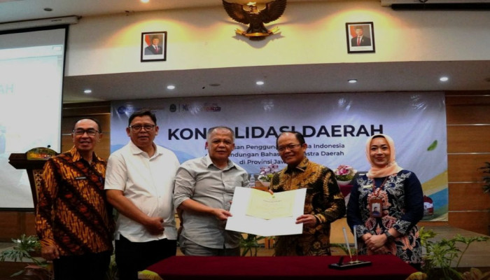 Bahasa Indonesia Sudah Dipelajari di 61 Negara, Jawa Barat Diminta Perkuat Pengawasan di Ruang Publik