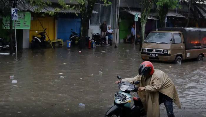 Cuaca Jawa Timur Selasa 16 Juni 2026: Suhu 16-32 Derajat, Waspadai Hujan Siang dan Kabut Malam
