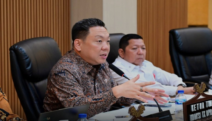 DPR Minta Kemenkes Kaji Ulang Rencana Penderita TBC Masuk Penerima MBG, Ada Risiko Penularan