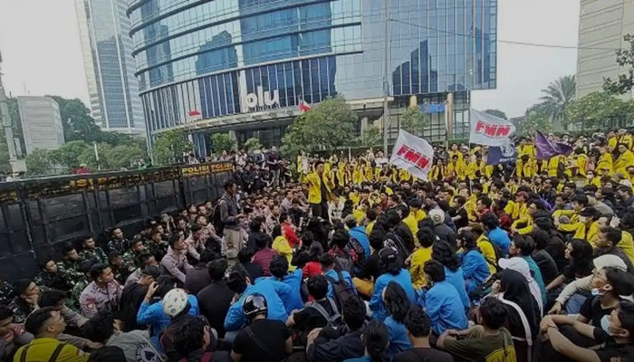 Demo Mahasiswa di Istana Negara, BEM UBK Bawa 6 Tuntutan soal BBM dan Ekonomi
