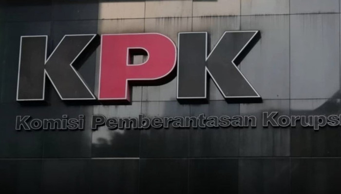 KPK Limpahkan Berkas 3 Tersangka Suap Sengketa Lahan PN Depok ke Pengadilan Bandung