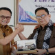 Kajati Jateng Serahkan Sertifikat Tanah 5.347 Meter Persegi Milik Desa Ketanggan di Pati